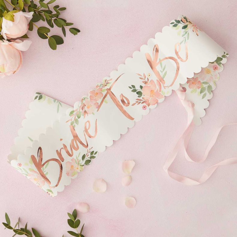 Bride to Be Skrbnd Rosaguld med Blomstermotiver