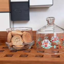 Lav Berry Slik / Chokolade Glas med Rensdyr Motiv 