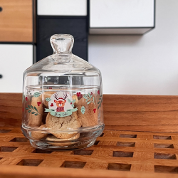 Lav Berry Slik / Chokolade Glas med Rensdyr Motiv 