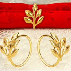 Servietring i Guld med Bladedetaljer