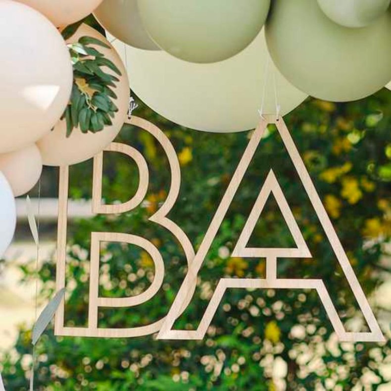 BABY Hngende Dekoration  / Banner i Tr 1 Stk ( 40 x 32,8 cm) 